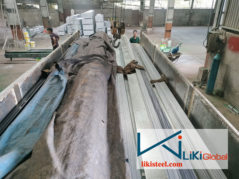 Tại Liki Steel có đa dạng các sản phẩm thép Z300 chất lượng, giá tốt