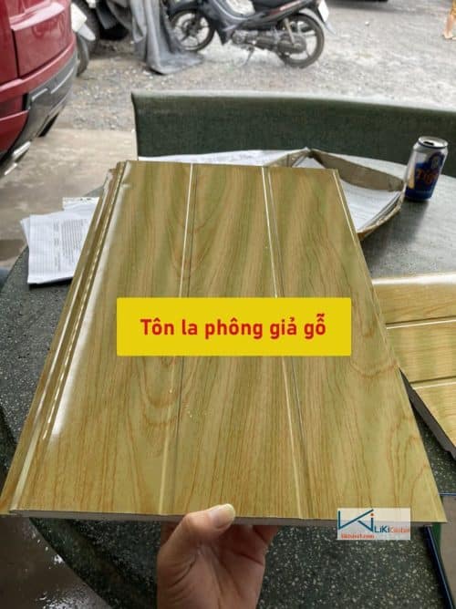 Tham khảo bảng giá tôn la phông giả gỗ mới nhất hôm nay - Liên hệ ngay CK 5%