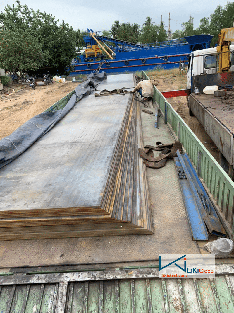 Mua thép tấm lót đường chính hãng, giá tốt tại Liki Steel