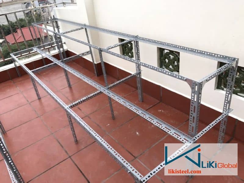 Liki Steel bán kệ sắt V lỗ uy tín